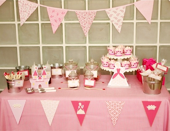 Pink Princess Ice Cream Birthday Party - via BirdsParty.com