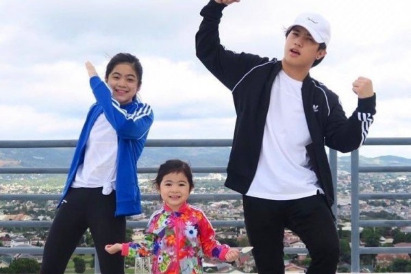 10 Potret Kompak YouTuber Hits Bersaudara, Ranz-Niana dan Si Bungsu!