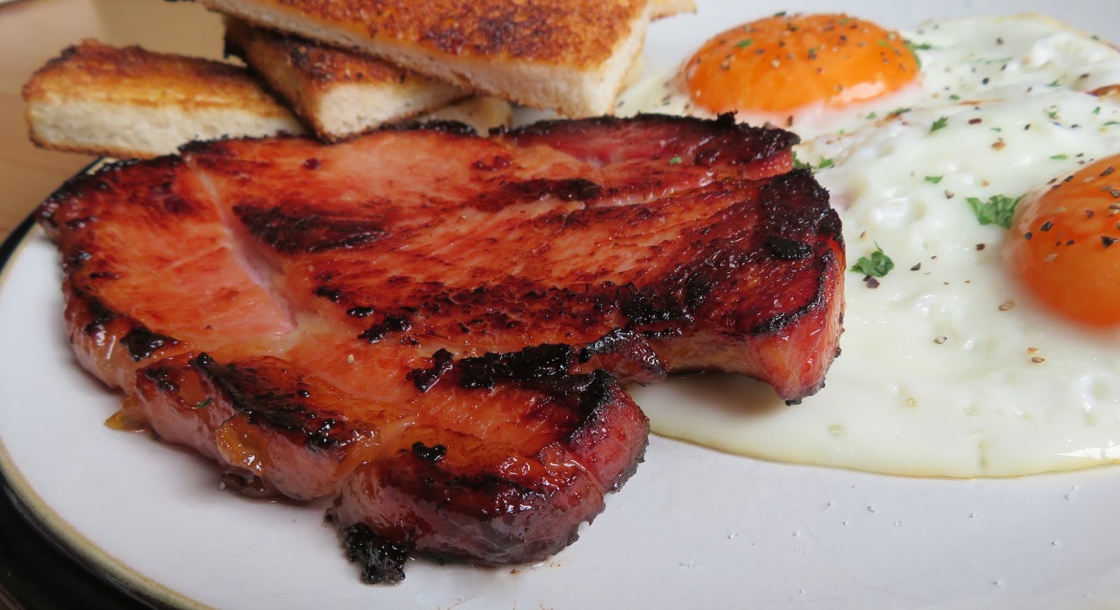 The English Kitchen Proper Ham & Eggs