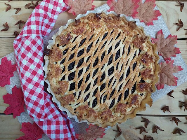 Receta de tarta de moras. Berries pie recipe. Postre de otoño. Merienda. Fácil. Masa quebrada. Lidl. Moras de zarza. Autumn. Horno. Cuca