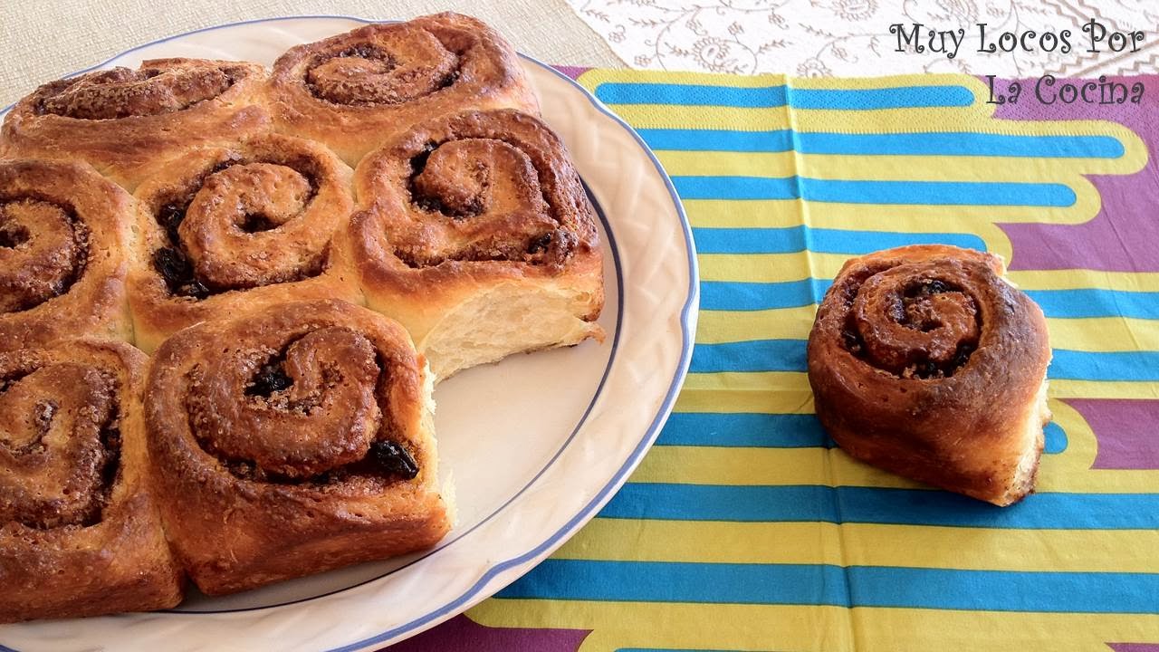 Caracoles de Canela (Cinnamon Rolls o Buns)