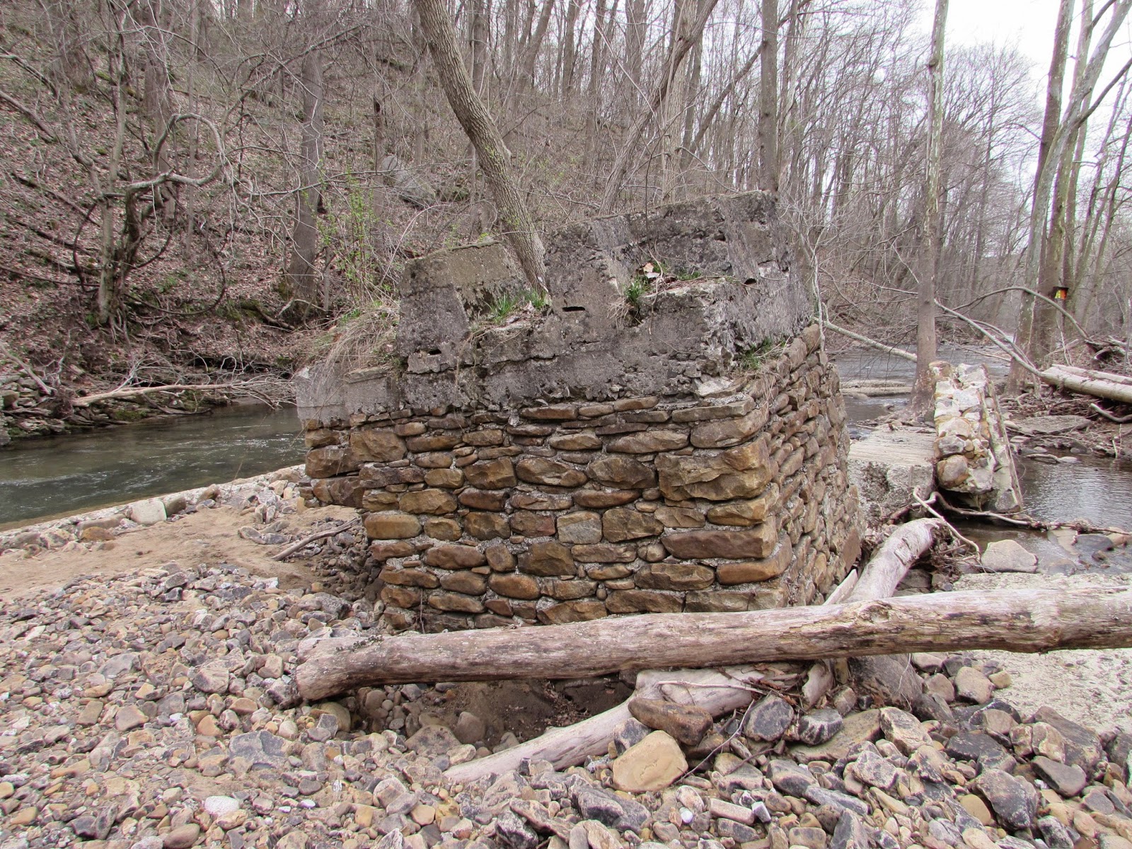 Dunbar Bluestone Quarry/Rippling Waters Restaurant Ruins Interesting