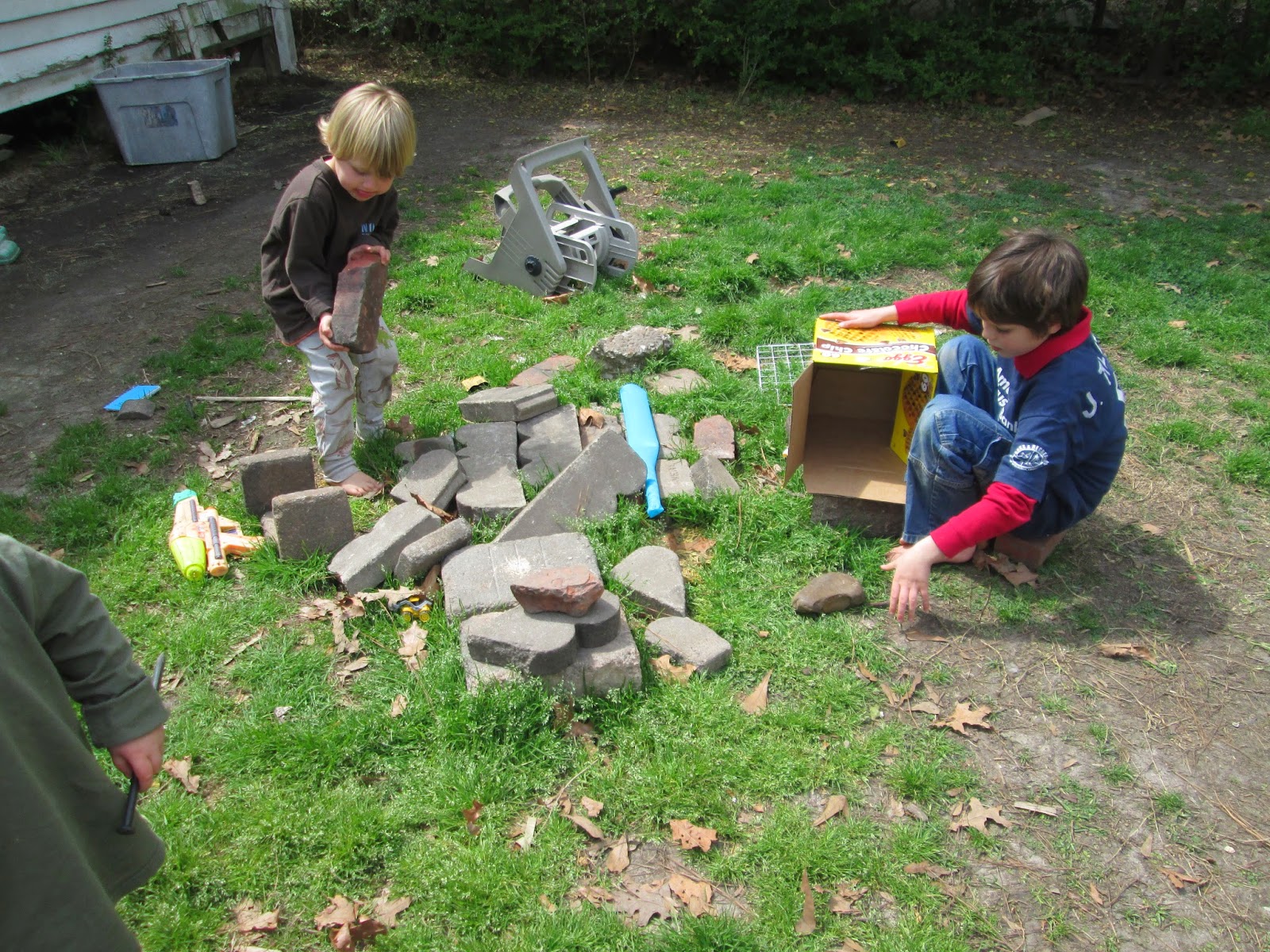 Cajun Strawberry Loose Parts Playground