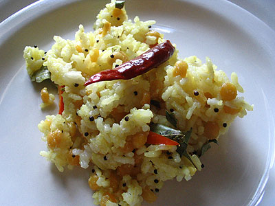 Lime-Flavored Rice with Roasted Yellow Split Peas