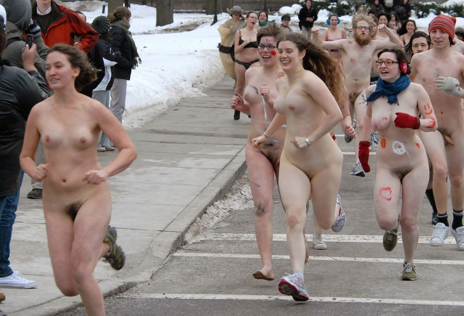 Public Nudity Project Polar Bear Run 2009 University Of Chicago Usa