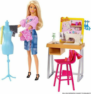 la barbie y la costurera