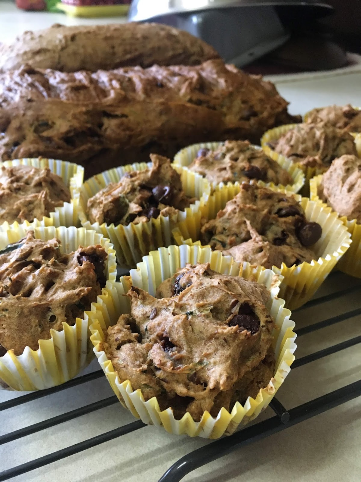EASY ZUCCHINI CHOCOLATE CHIP MUFFINS