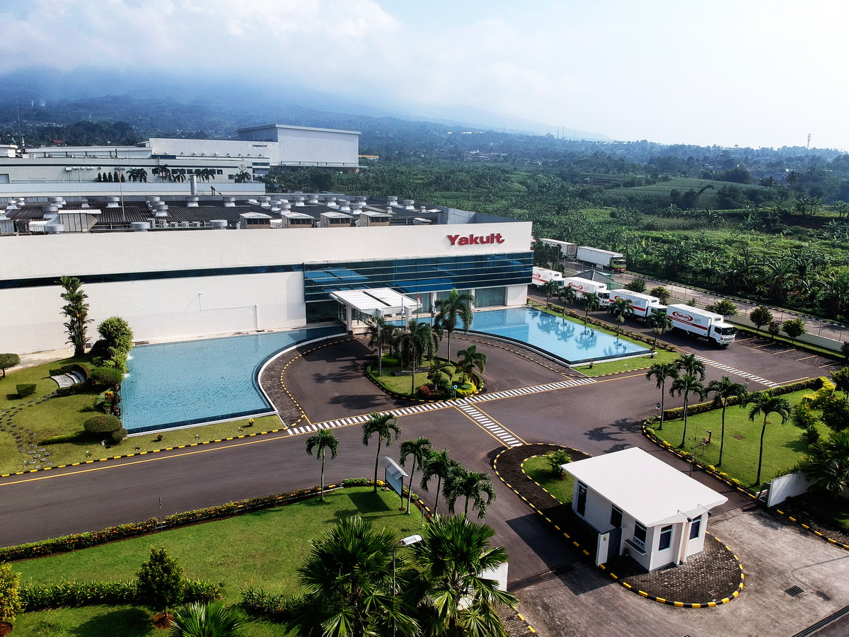 Pabrik Yakult Mojokerto
