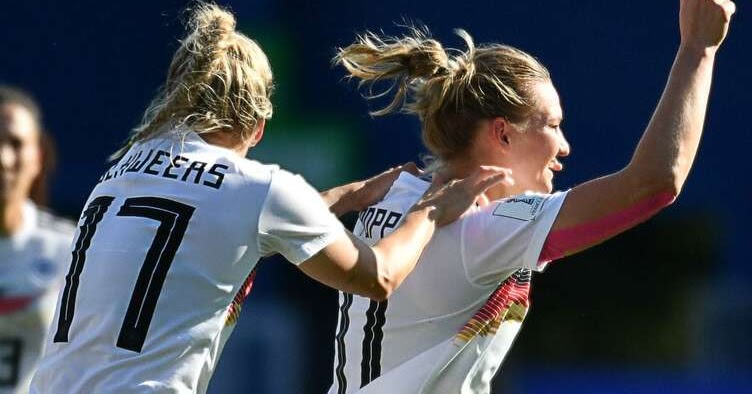 Experiential Learn How To See A Human Aura In 5 Minutes Without