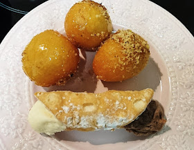 Nikos Cakes, Oakleigh, loukoumada, cannoli