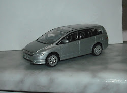 Miniaturas de Automóviles : Honda Odyssey 2006 escala 1