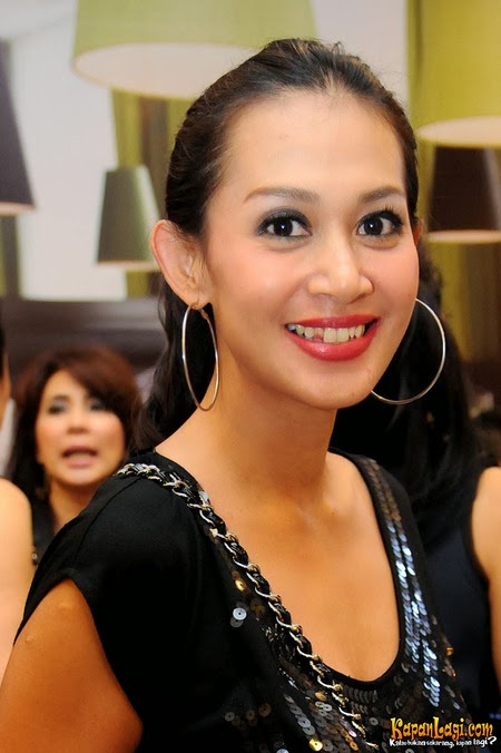 Kumpulan Foto Diah Permatasari Terbaru 2014 | Wallpaper Gambar Foto 2014