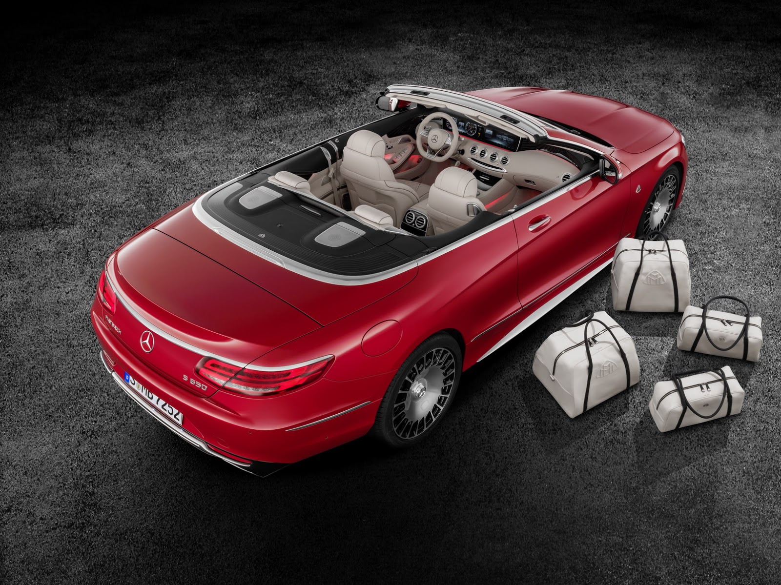 Mercedes-Maybach-S650-Cabriolet-7.jpg