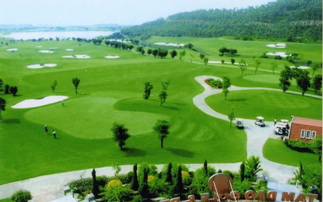 Một sân golf chuẩn gồm những yếu tố nào San-golf-tieu-chuan