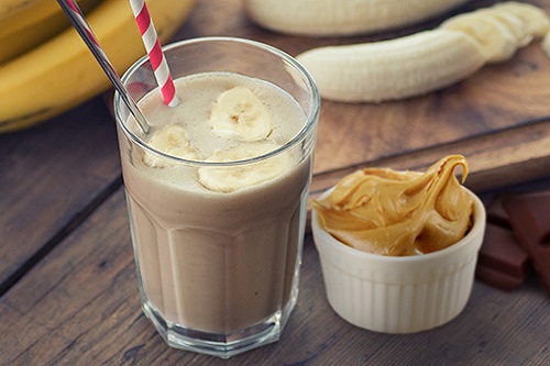 How to make smoothie banana and peanut butter