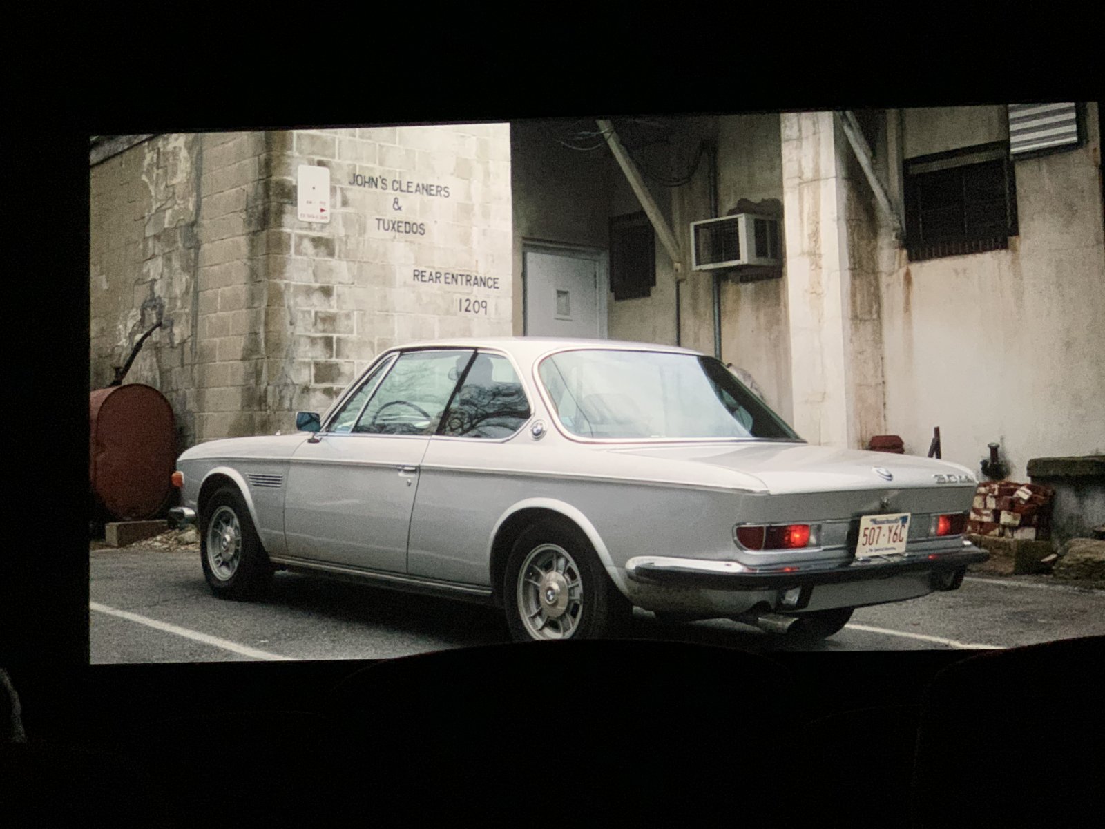 Crawling From The Wreckage: 1972 BMW E9 CSi - Knives Out
