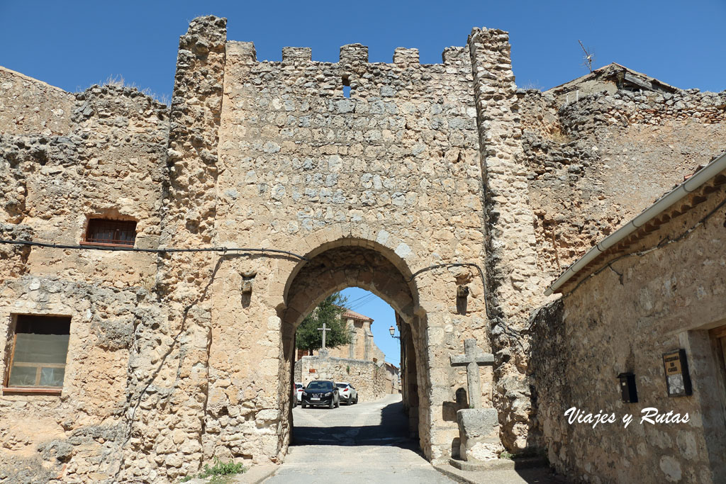 Puerta de la Villa de Maderuelo