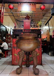 kelenteng sin tek bio pasar baru jakarta
