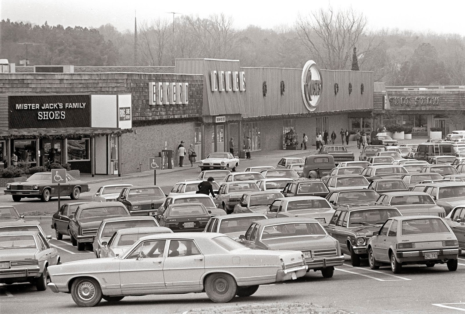 THE LANCASTER ARCHIVE Lancaster Square Shopping 1982 Lancaster SC