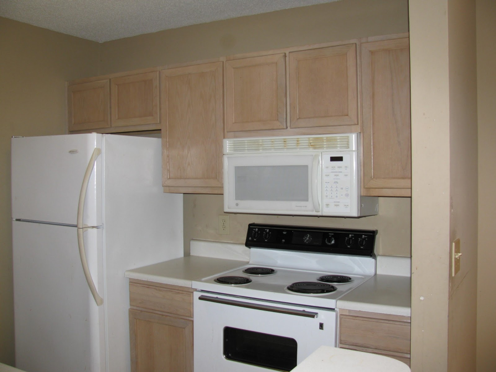 Trashed Condo Transformation Venting A Condo Stove Hood To The Outside