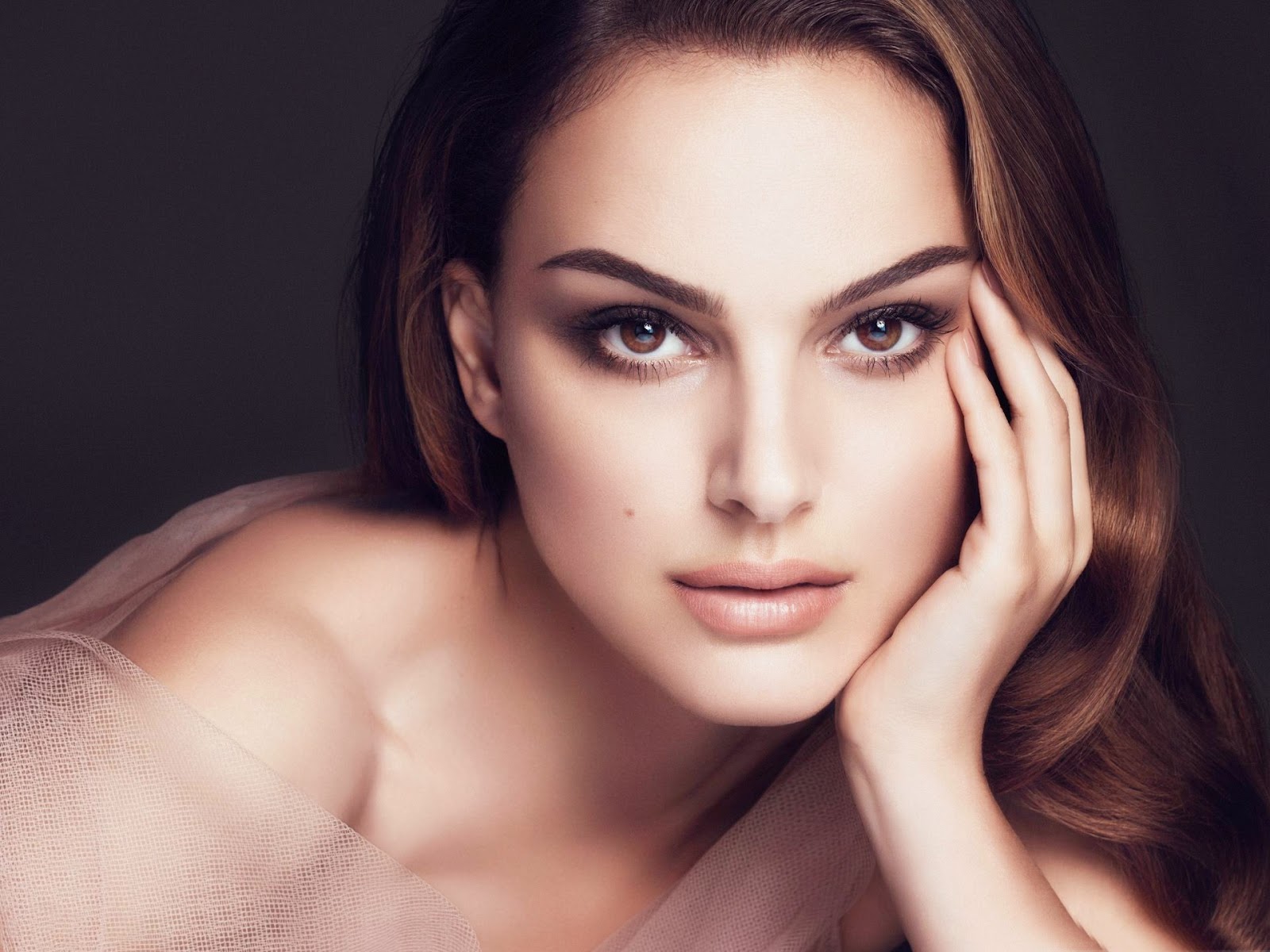 All photos gallery: Top ten richest actresses