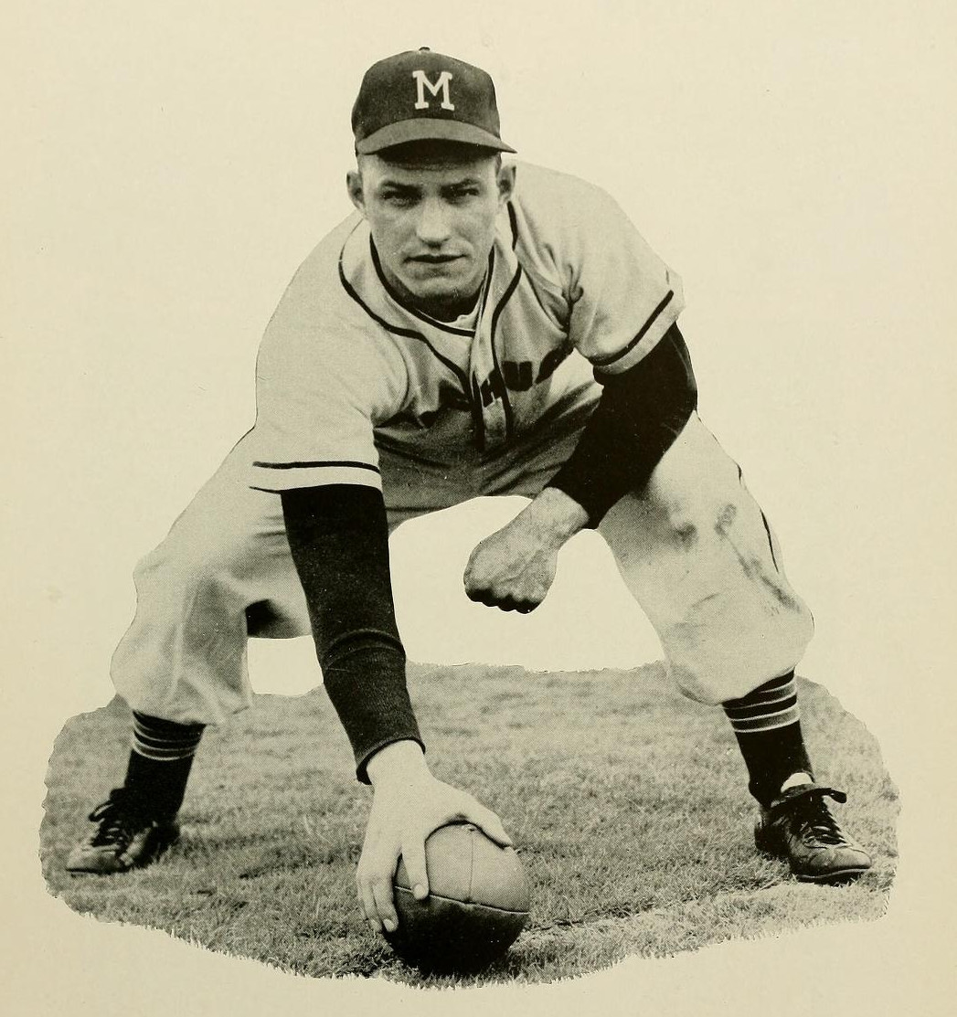 Gridiron Garb UMass Redmen (195354)