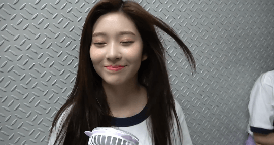에너지캠 김민주 안유진 강혜원 장원영 권은비