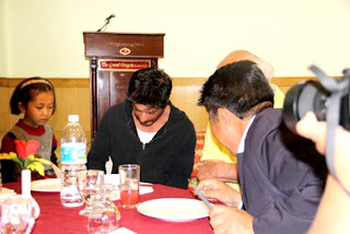Shahrukh and Yash Chopra spotted at a gala dinner in Ladakh