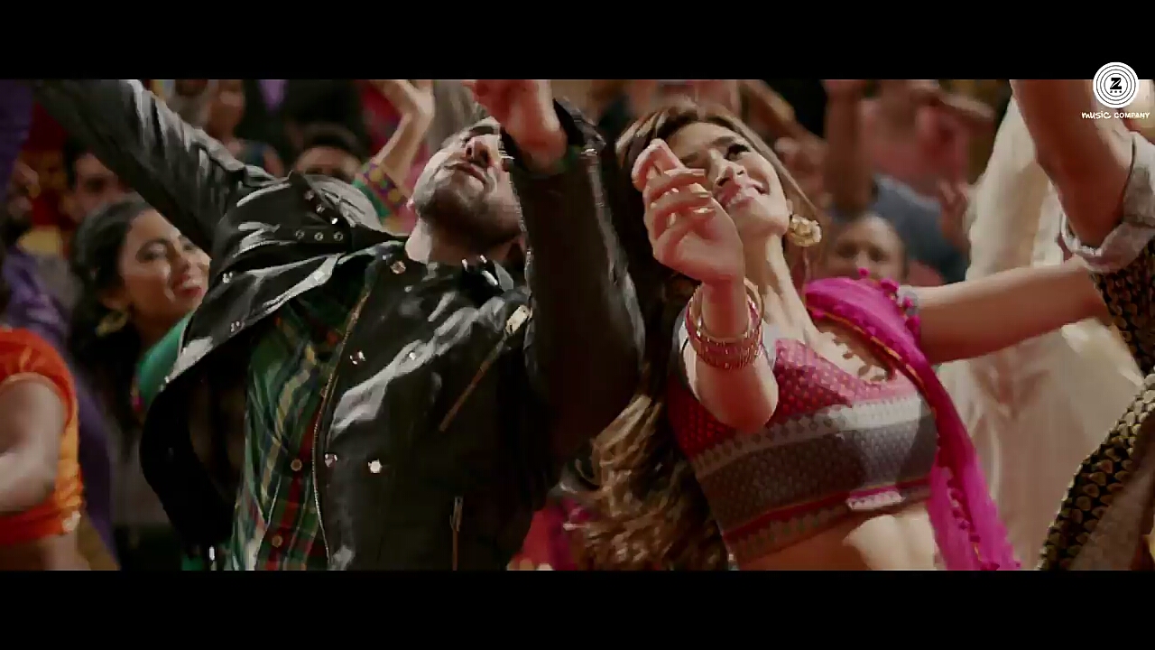 Sweety Tera Drama Song Wallpapers Bareilly Ki Barfi Kriti Sanon Sweety Tera Drama Song Wallpapers Bareilly Ki Barfi Kriti Sanon