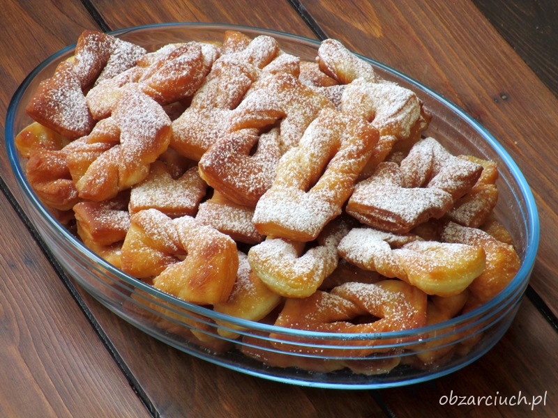 Taratuszki Pulchne Rosyjskie Faworki Na Kefirze Obzarciuch