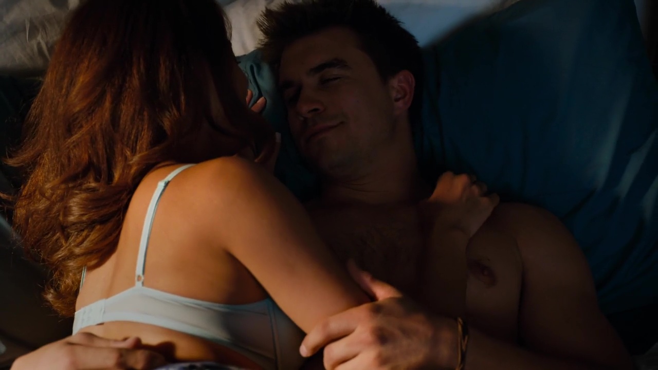 Rob Mayes shirtless in Mistresses 4-04 "Blurred Lines" .