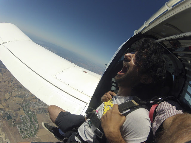 Skydiving hollister california 18000