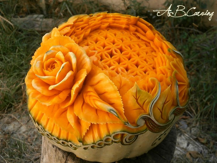 This Guy Proved that Pumpkin Carvings not Necessarily need to be Scary ...