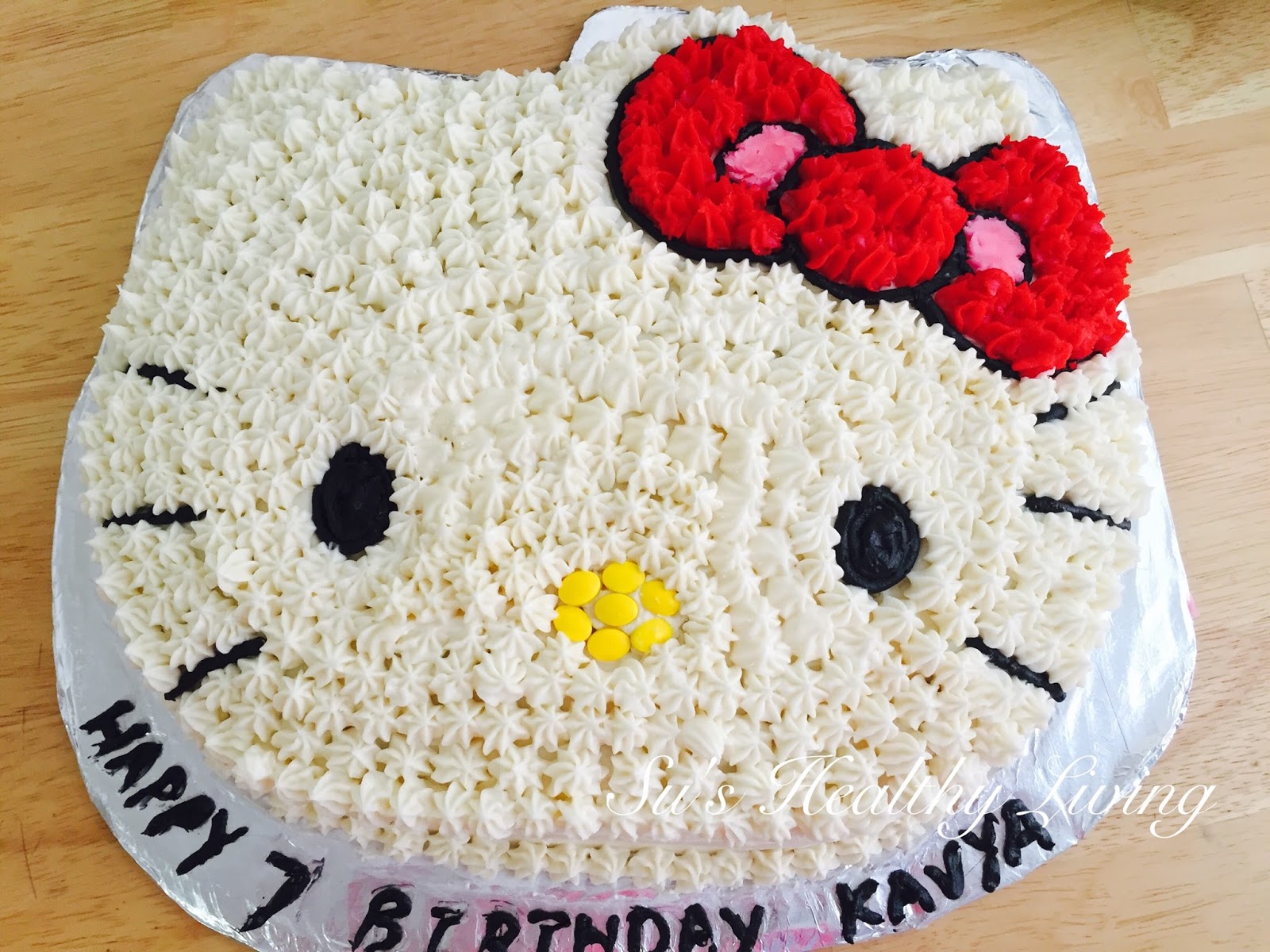 Su Shealthyliving Hello Kitty Cake A Chocolate Cake With Chocolate Mousse And Buttercream Frosting