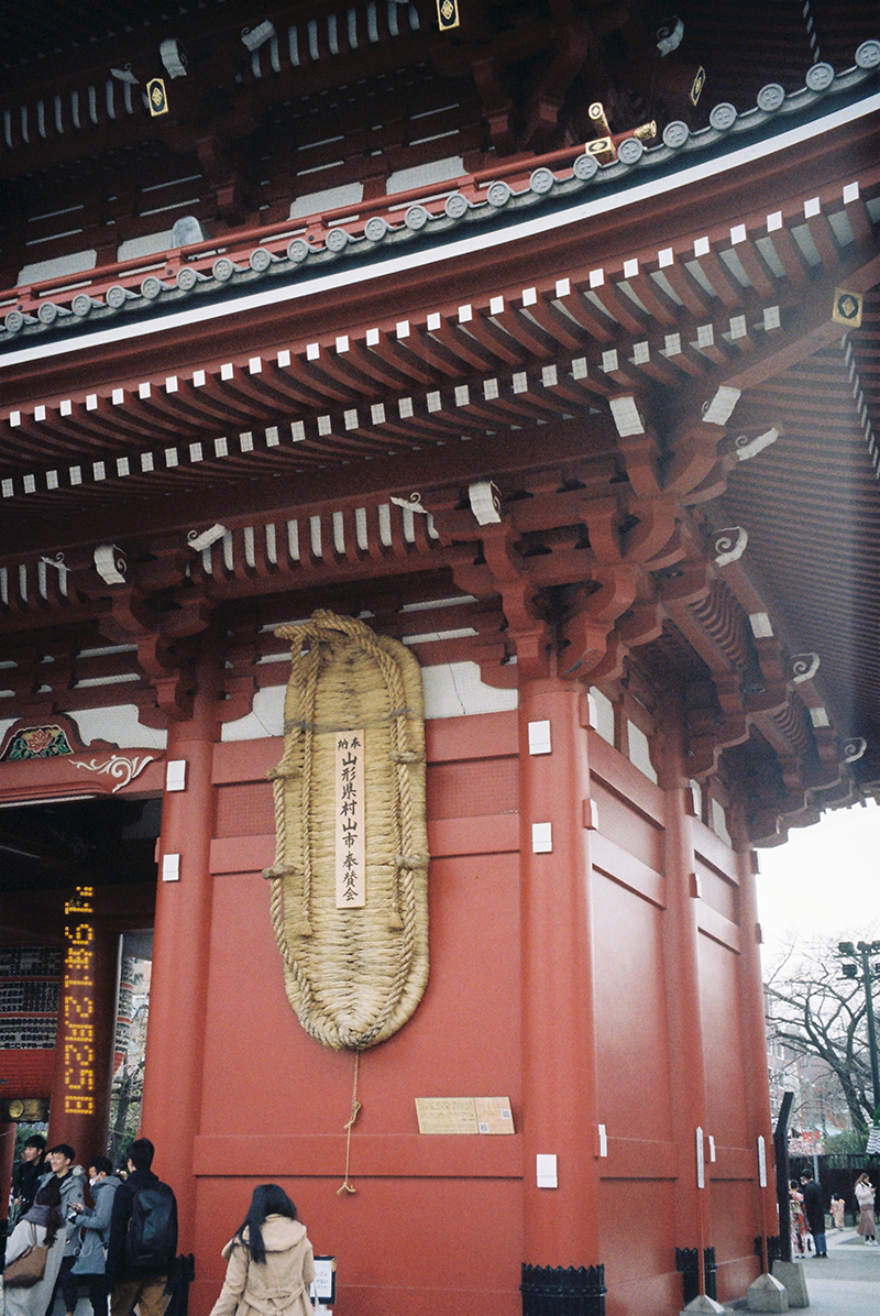 [Movie] Senso from Temple, Tokyo, Canon SXL, Kodak Colorplus 200