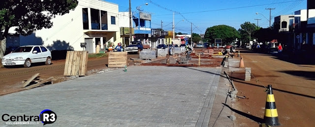 Roncador: Obra do Canteiro Central segue com rapidez