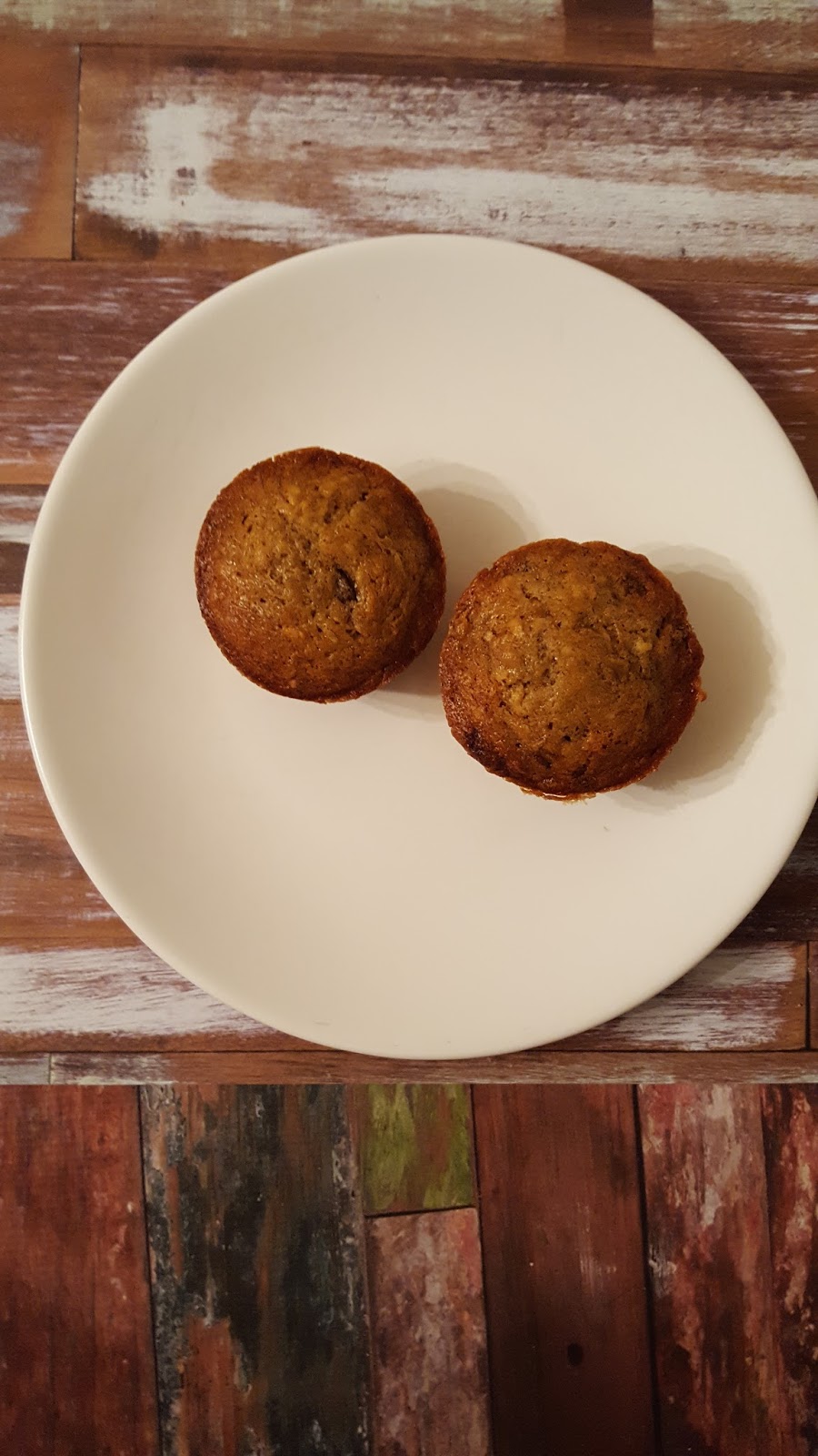 Muffinmoday Banana Espresso Chocolate Chip Muffins