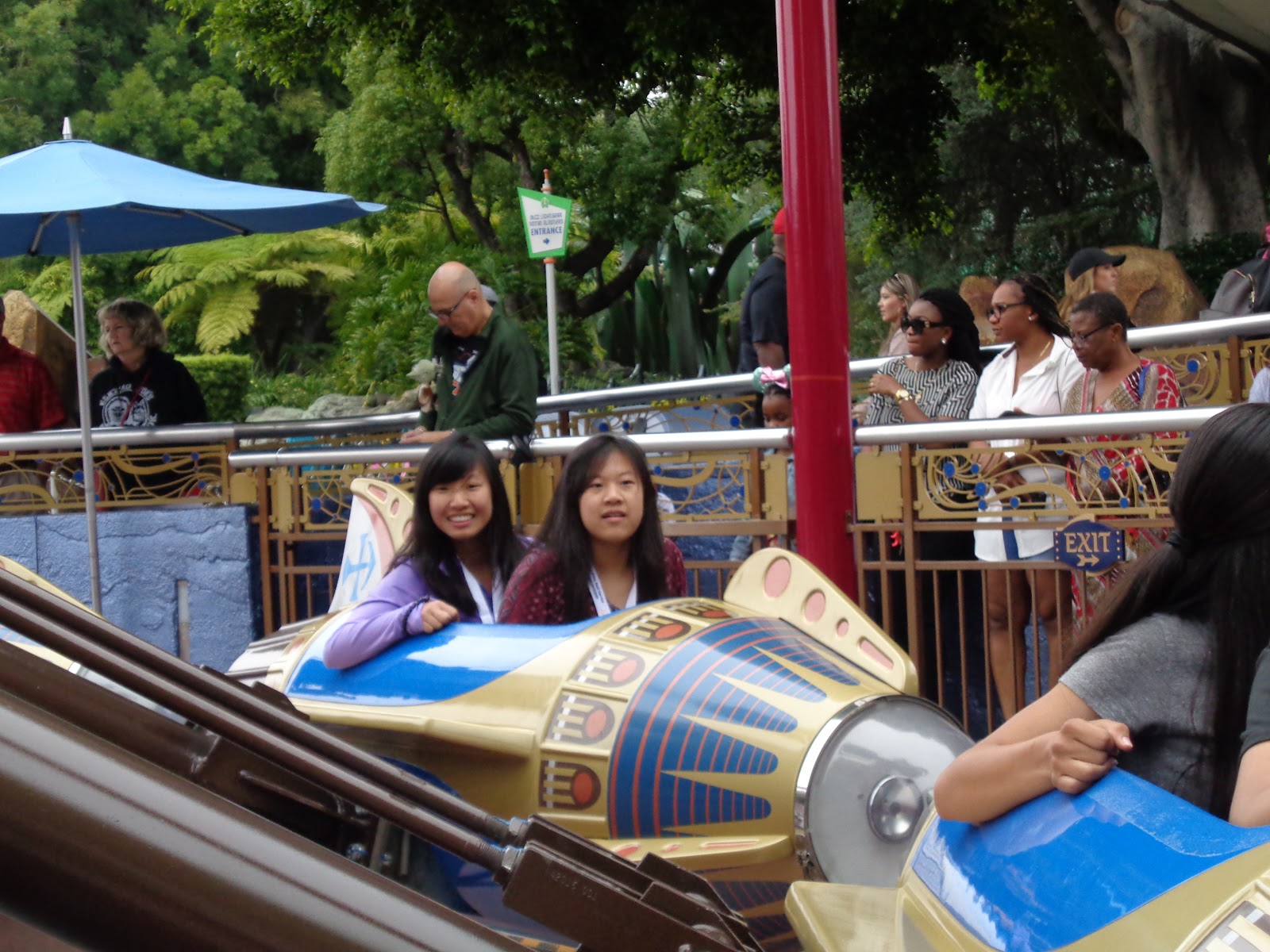 Thrifty Mom In Boise Disneyland!