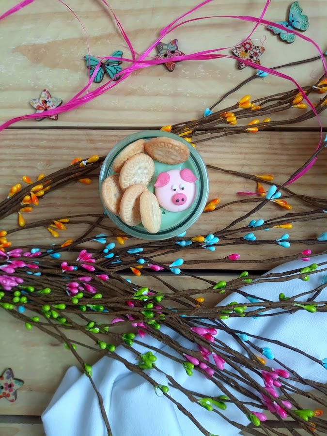 Tarta de queso y nubes sin horno. Marshmallow cheesecake. Postre en Monsieur Cuisine. Cuca. Receta fácil, rápida, rica, sencilla