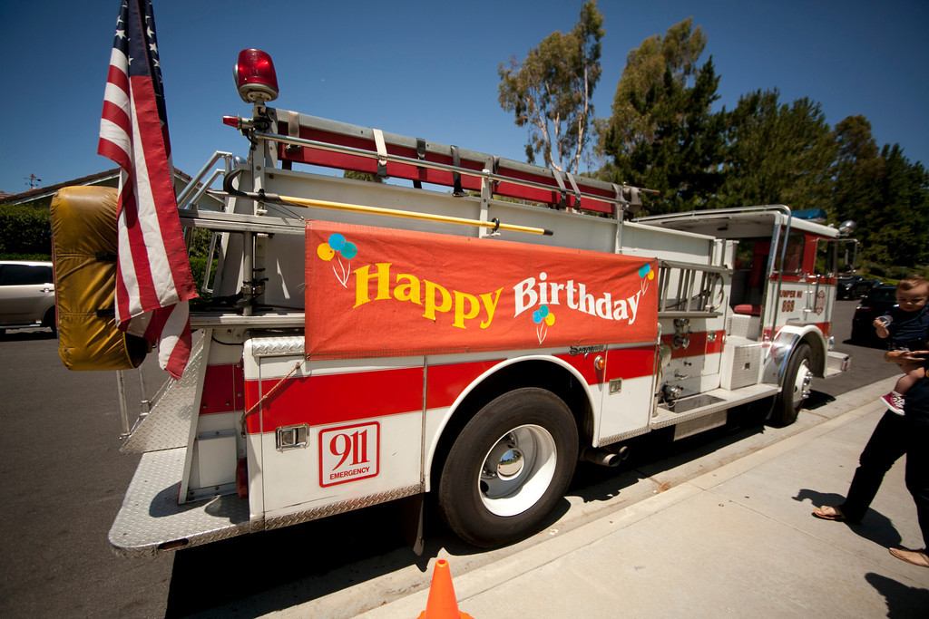 kara-s-party-ideas-kids-birthday-party-themes-fire-truck-birthday-party