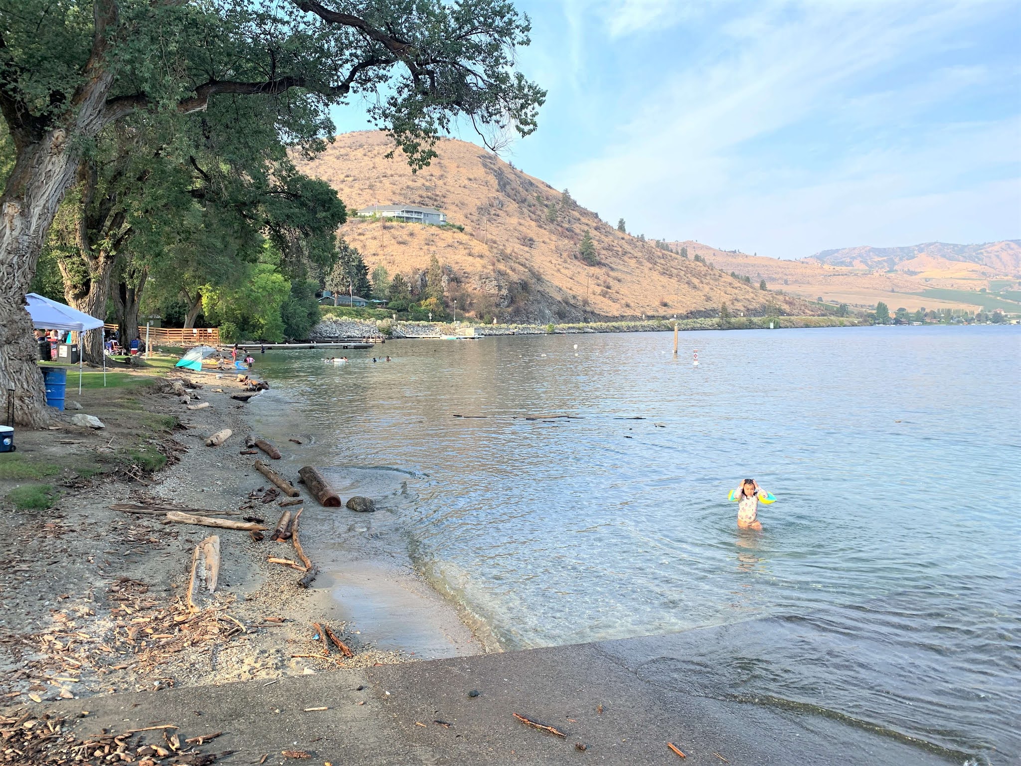 Lake Chelan WA 10 Amazing Tips for a Summer Getaway MAPLE LEOPARD