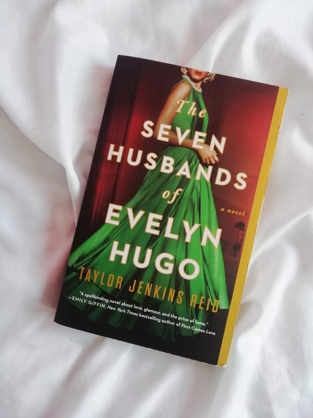 book review of the seven husbands of evelyn hugo