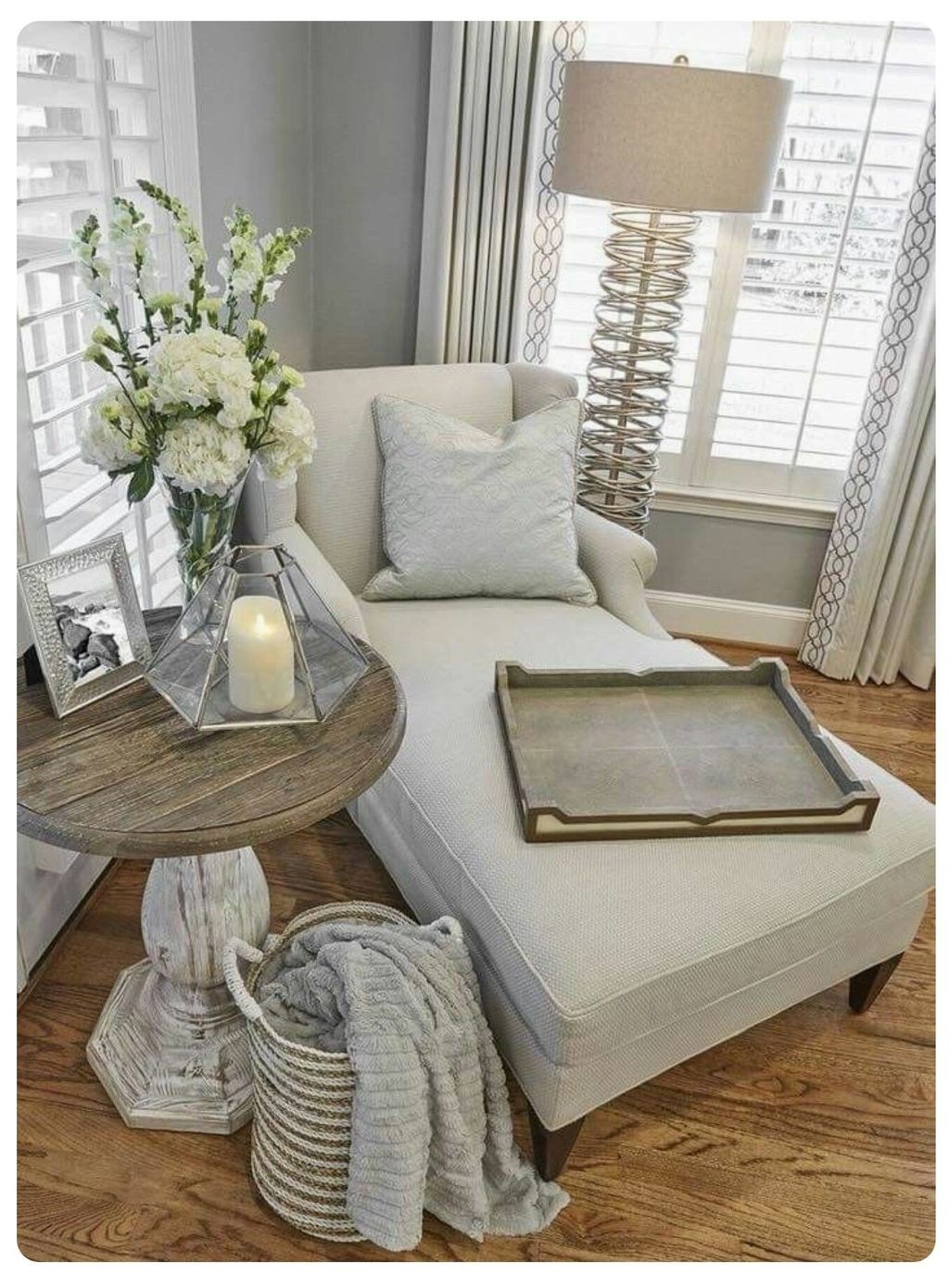 40 Modern Window Decor Ideas For The Bedroom