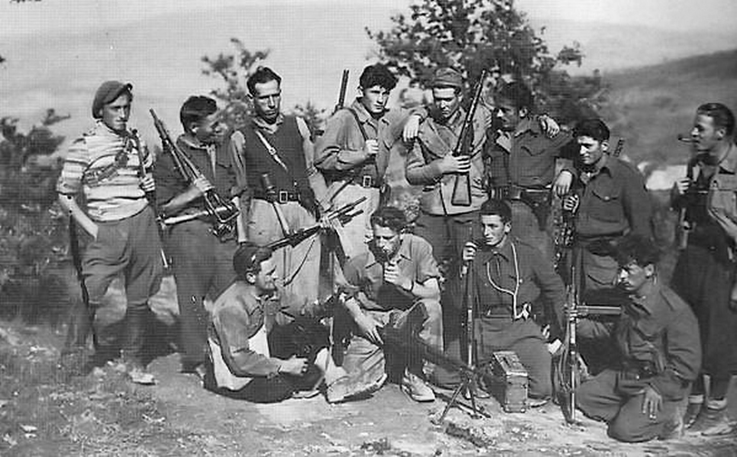 итальянские партизаны гарибальдийцы. итальянские партизаны гарибальдийцы. движение сопротивления в италии. партизаны италия 1945. итальянские партизаны в второй мировой войне.