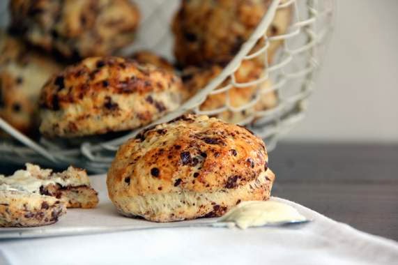 Schokoladen-Scones - Kirschbiene kocht