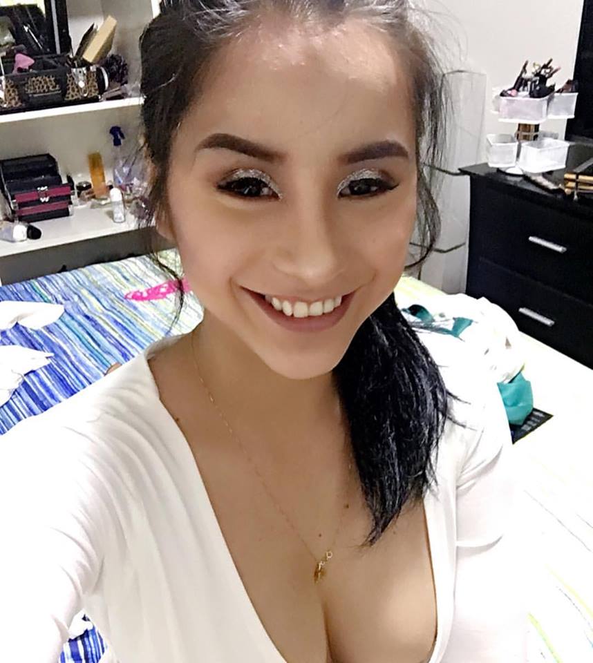 girls big Asian with
