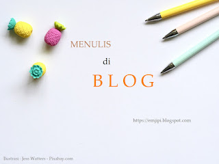 Menulis dengan blog