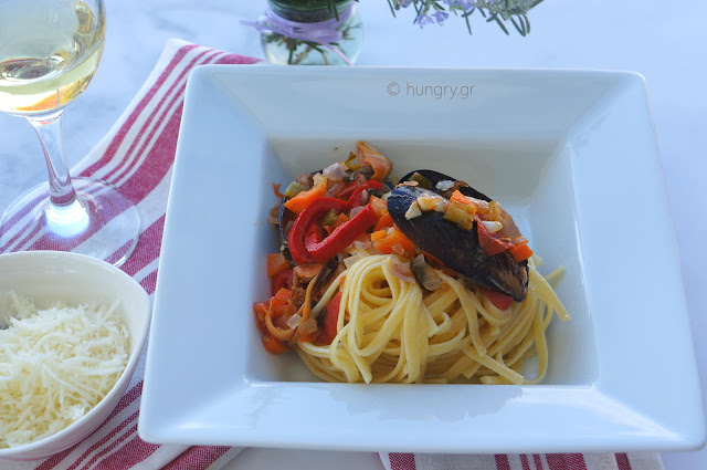 Linguine with Mussels & Fresh Vegetables