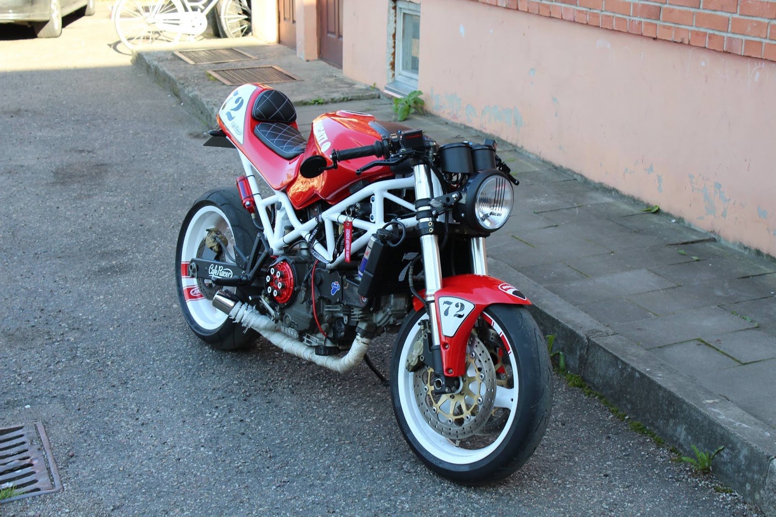 Ducati st2