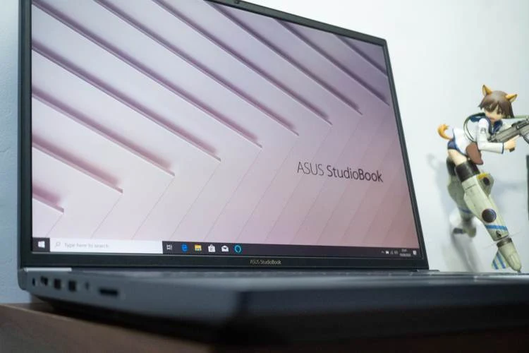 Review Asus ProArt StudioBook Pro X W730, Laptop Workstation 17 Inci Paling Kencang!